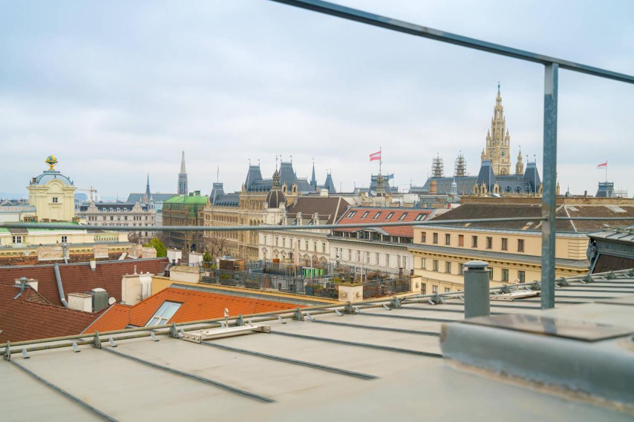 Vienna Residence, City Hall - Parliament Екстериор снимка